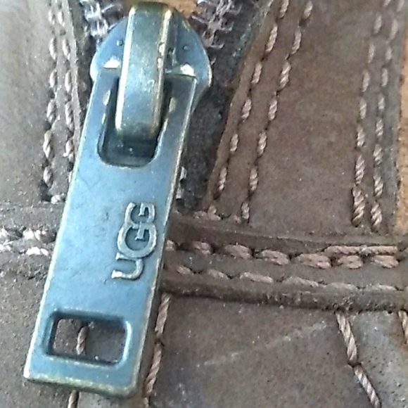 👣 Ugg Faux Sherpa Lined Boot/Shoe Sz 10/11/ VS 12  UNISEX - Picture 13 of 16